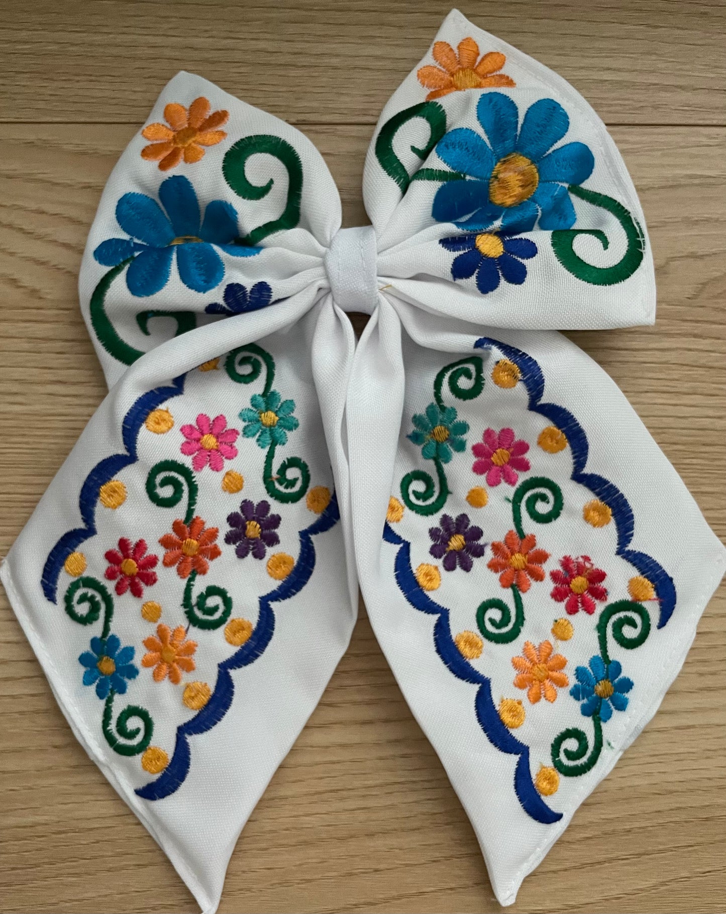 Bow Flower-Medium