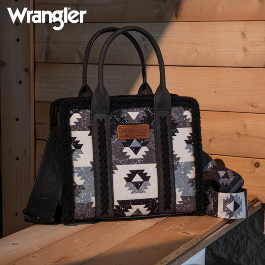 Wrangler Tote Sherpa-Black
