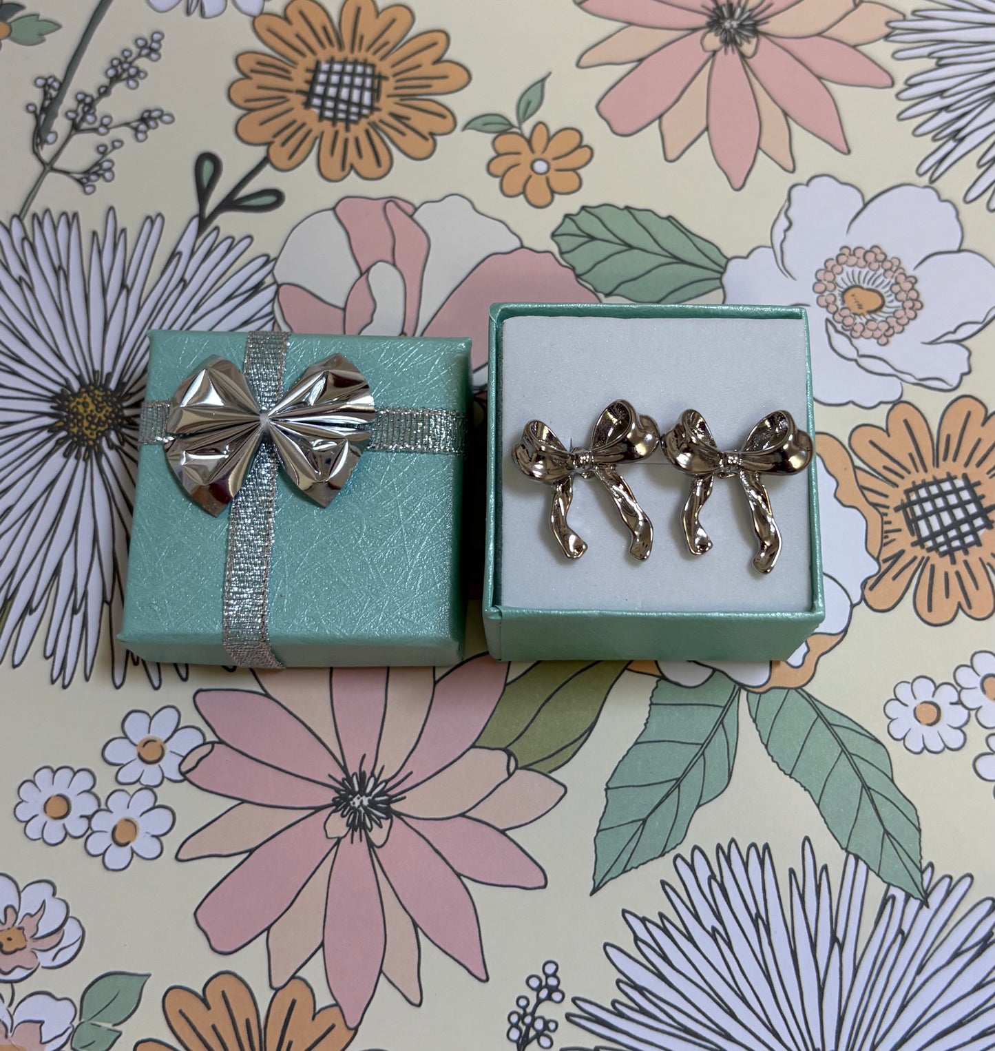 Bow Silver Earrings